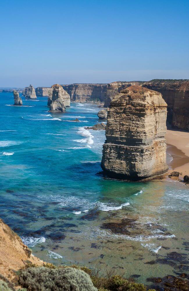 Twelve Apostles on the Great Ocean Road, a top natural attraction for things to do in Melbourne featured by Melbourne Lovers. Twelve Apostles on the Great Ocean Road, a top natural attraction for things to do in Melbourne featured by Melbourne Lovers.